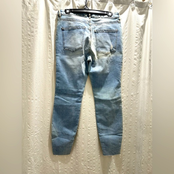 Express High Rise Blue Jeans Classic Ankle Style - Picture 2 of 2